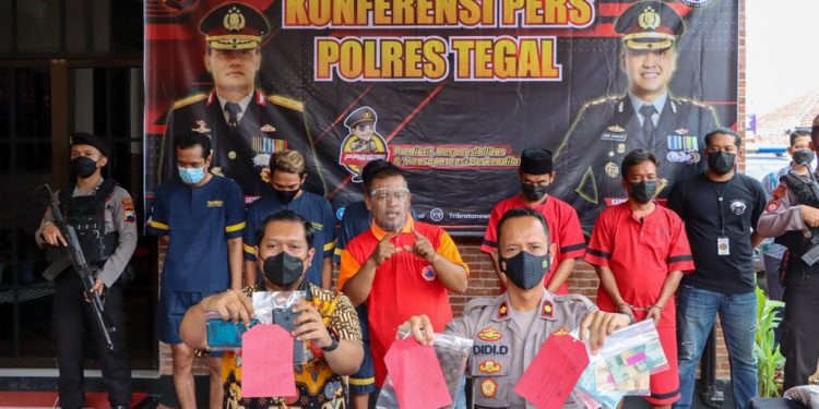 Polres Tegal Menangkap Pelaku Pencurian Toko Klontong di Kabupaten Tegal