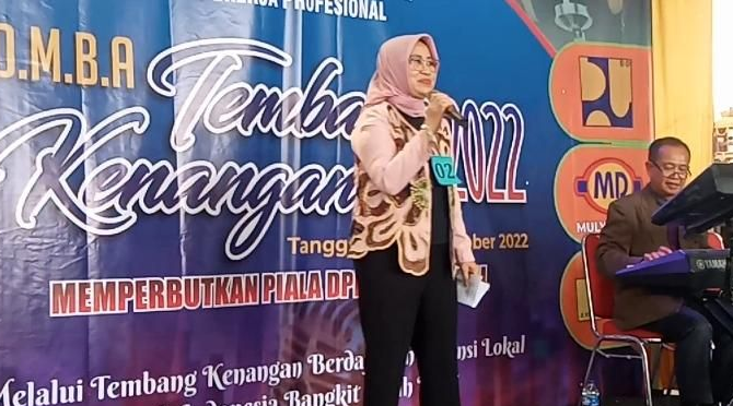 80 Peserta Antusias Mengikuti perlombaan Tembang Kenangan