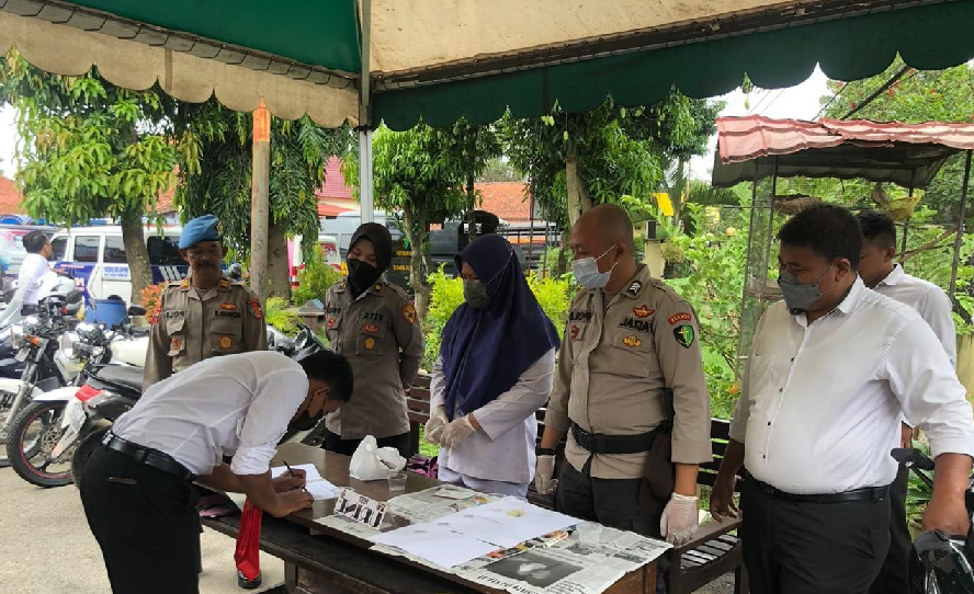 Belasan Personil Polres Tegal Diperiksa Tes Urine