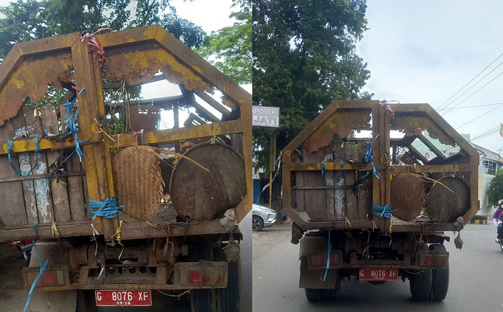 Mobil DLH Tegal Terlihat sangat memprihatinkan