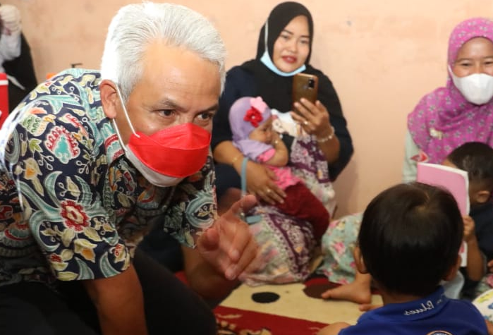 Ganjar Pranowo di buat Kagum Dengan Program Tangani Stunting Warga Larangan Brebes