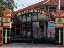 Siswa SMA Negeri 1 Kota Tegal Lestarikan Budaya Sunat dan Mantu Poci dalam Kurikulum Merdeka