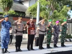 Anggota Polri dan TNI di Tegal Donor Darah dalam Rangka Hari Bhayangkara Ke-77