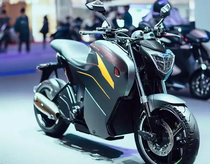 Ilustrasi Sepeda motor listrik sport yang keren 2023