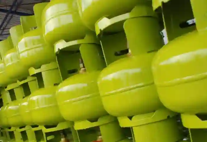 Tabung gas LPG 3 KG bersubsidi warna hijau