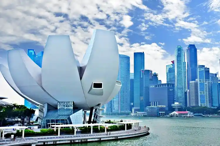 Gedung Perkantoran di singapura 2023