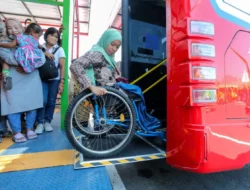 BRT Trans Jateng Wonogiri-Sukoharjo-Solo Diluncurkan, Difabel Antusias