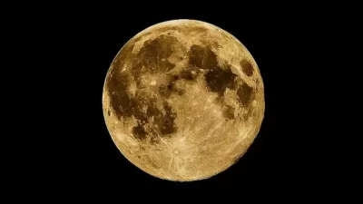 Bulan Purnama Yang Indah