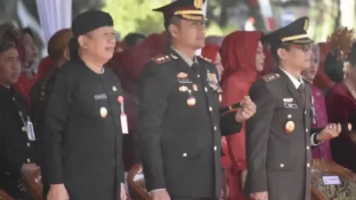 Bupati Grobogan Hadiri Upacara HUT ke-78 RI dengan Pakaian Adat Aceh