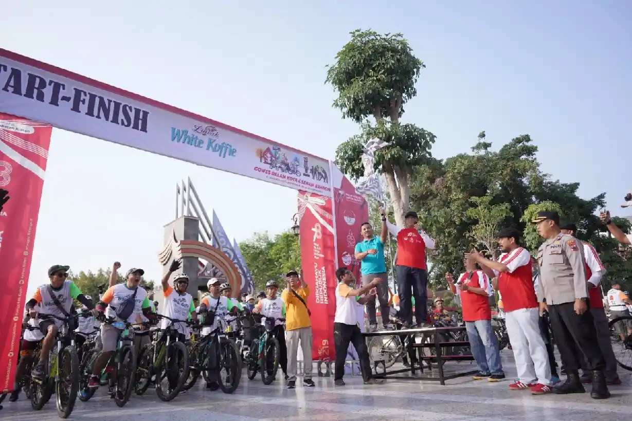 Gowes dan Senam Bahagia Meriahkan HUT RI