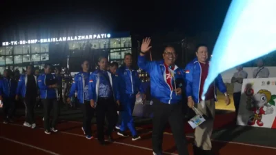 Pj Wali Kota Salatiga Pimpin Defile Kontingen Porprov XVI Jateng