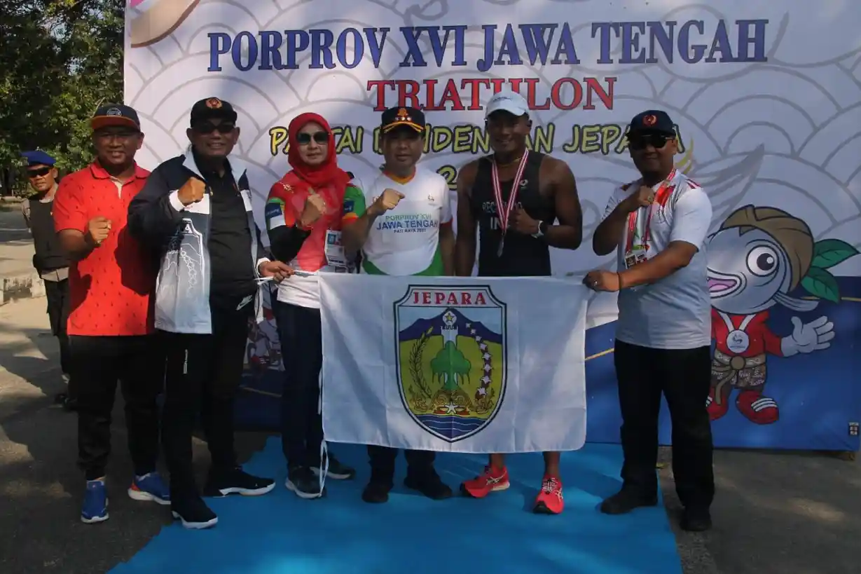 Reckyardo Mardian Dari Jepara Raih Emas Triathlon di Porprov Jateng