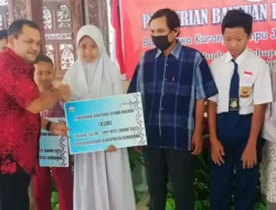 Ribuan Siswa Kurang Mampu di Kabupaten Semarang Terima Beasiswa