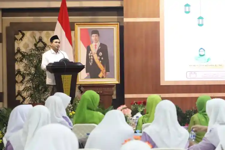 Wagub Jateng Meminta Daiyah Bawa Ketenangan di Tengah Perbedaan Politik