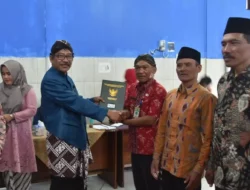 Warga Wonosari Terima 924 Sertifikat Tanah dari Program PTSL